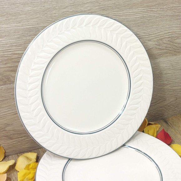 Syracuse Plates Dinnerware Serving Dishes 2 Pc. Dining Set Plates Leaf Embossed - Picture 4 of 12